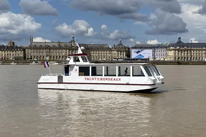 Bordeaux Boat Tour with Wine and Canelé Treats