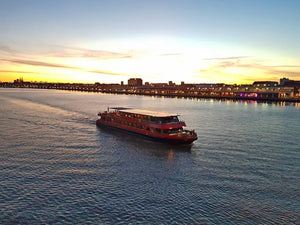 Bordeaux Boat Tour with 3-Course Gourmet French Dinner