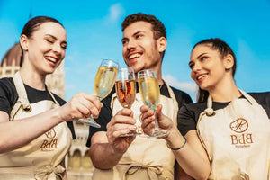 Budapest Nacht Alkohol Kreuzfahrt mit unbegrenztem Prosecco