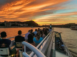 Croisière sur le Danube à Budapest avec boisson de bienvenue et guide audio