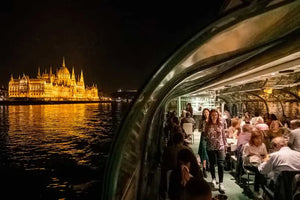Budapest Romantic Candlelit Dinner Cruise with Live Music (4-Course)