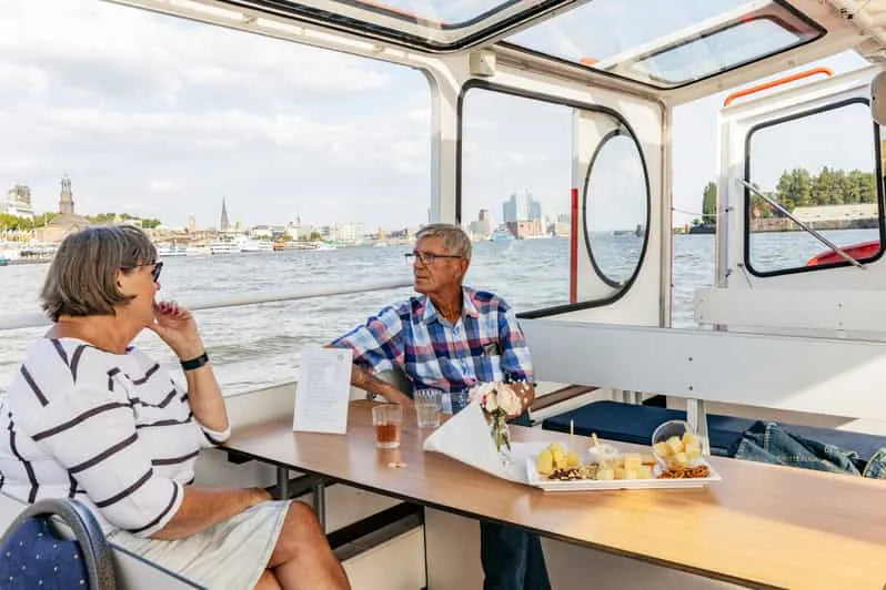 Hamburg Evening Cruise with Cheese and Wine Tasting