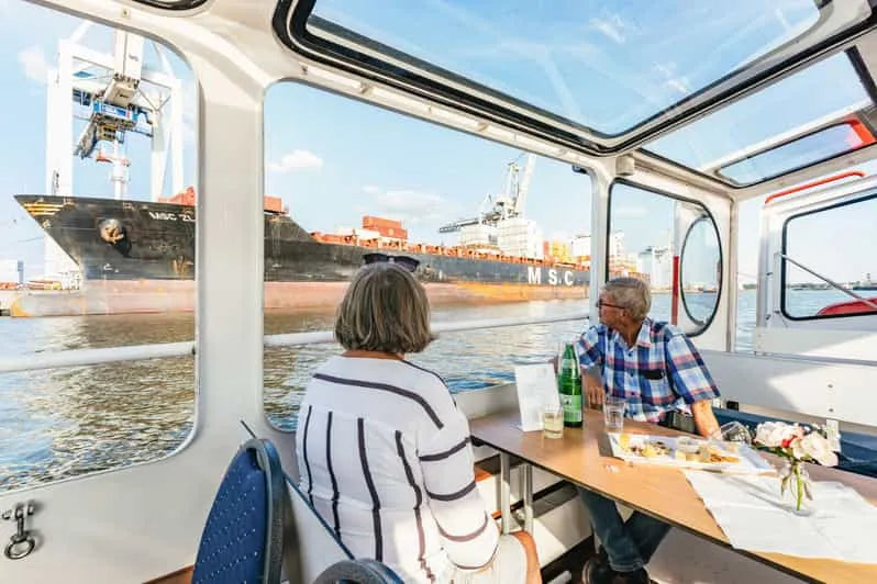 Hamburg Evening Cruise with Cheese and Wine Tasting