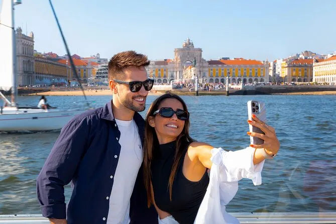 Lisbon Boat Tour with Belém Tower and Monument Views