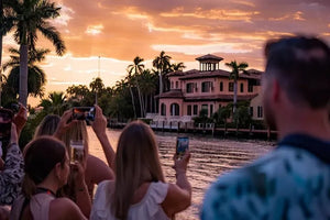 Miami Boat Tour of Celebrity Homes with Live Guide and Skyline Views