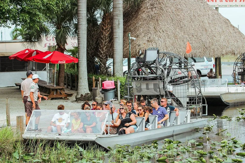 Miami Boat Tour with Everglades Adventure and Wildlife Activities