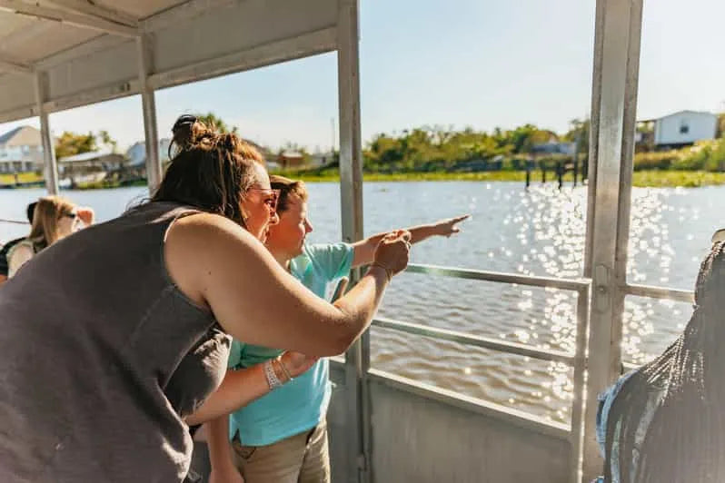 New Orleans Boat Tour Featuring Wildlife in the Barataria Swamps