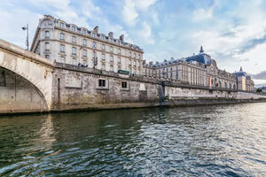 Paris Dinner 3 oder 4 Gänge Kreuzfahrt mit Live-Musik (Bateaux Parisiens)