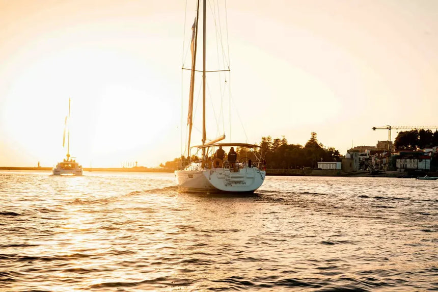 Porto Boat Tour with One Glass of Port Wine and Iconic Bridges