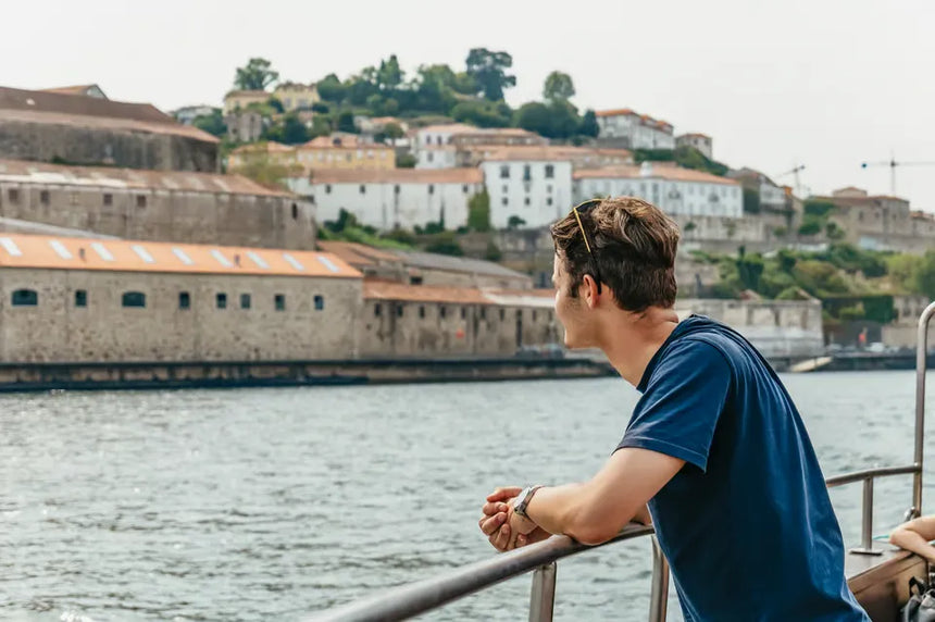 Porto Boat Tour with Panoramic Views of Ribeira and Vila Nova de Gaia