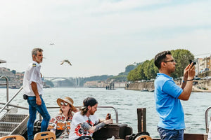 Porto Boat Tour with Panoramic Views of Ribeira and Vila Nova de Gaia