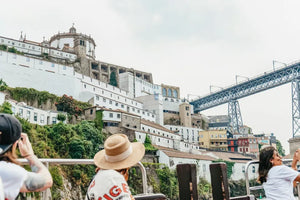 Porto Boat Tour with Panoramic Views of Ribeira and Vila Nova de Gaia