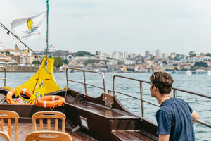 Porto Boat Tour with Panoramic Views of Ribeira and Vila Nova de Gaia