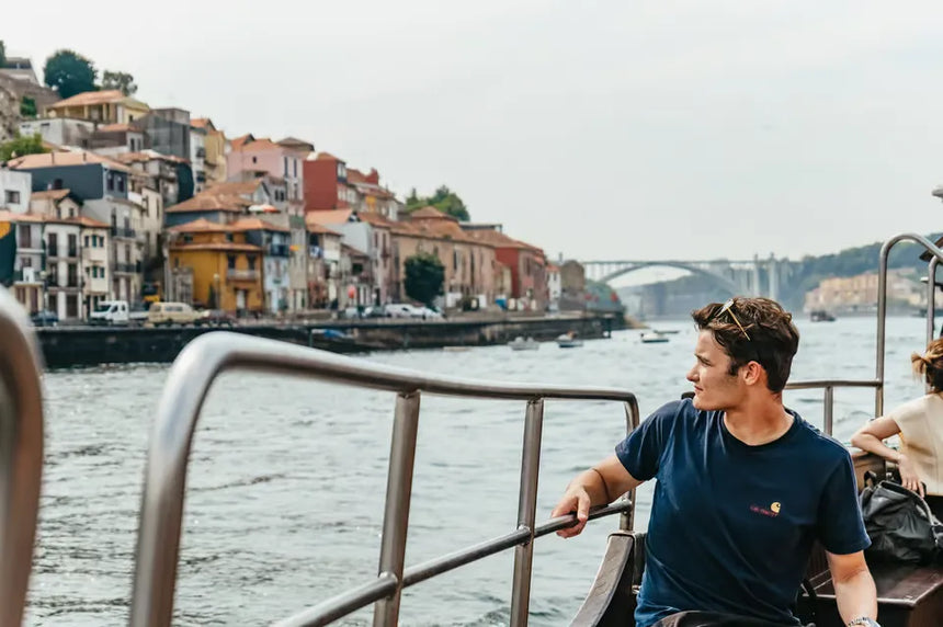 Porto Boat Tour with Panoramic Views of Ribeira and Vila Nova de Gaia