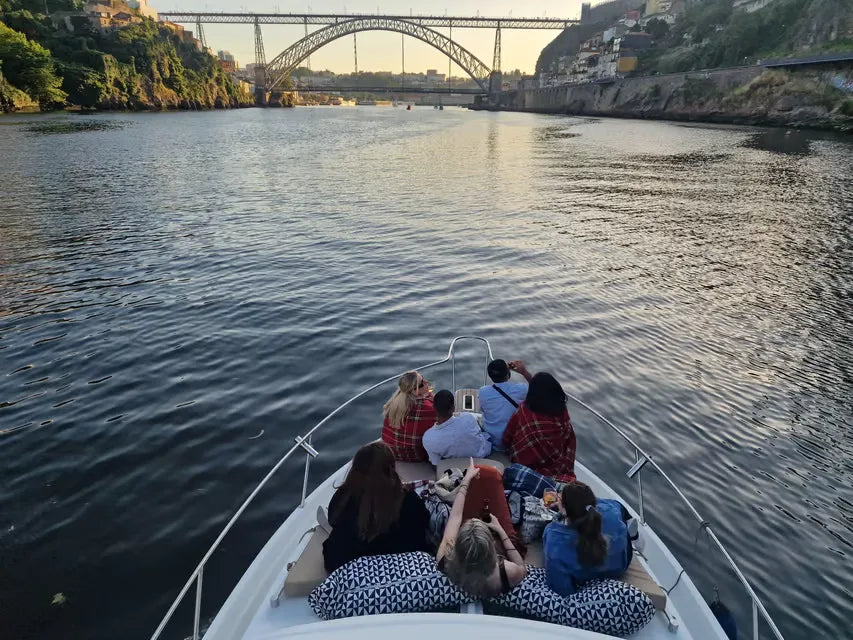 Porto Boat Tour with Welcome Drink and Optional Sunset Views