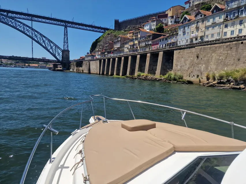 Porto Boat Tour with Welcome Drink and Optional Sunset Views