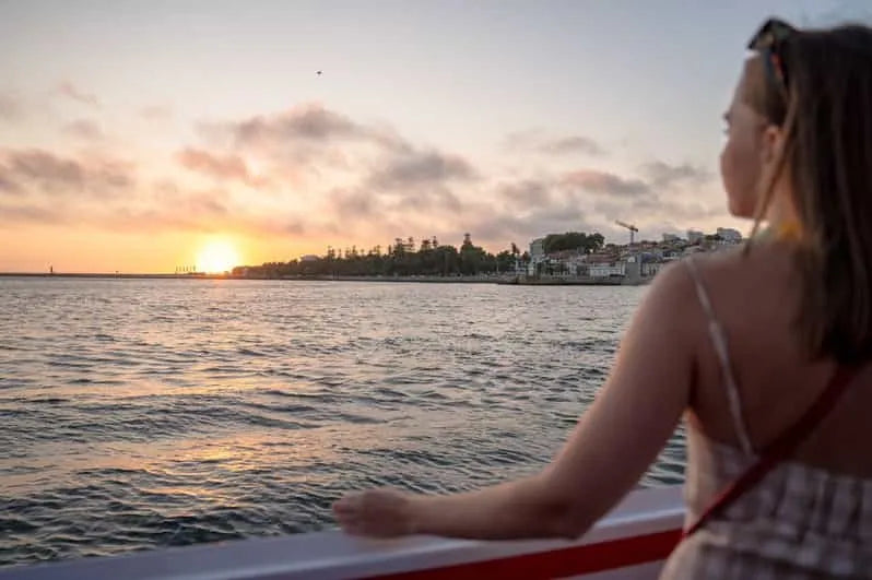 Porto River Boat Tour with Drinks and Sunset Views