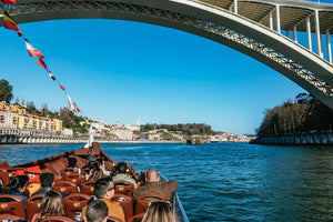 Porto Sightseeing River Cruise with Wine Tasting and Audio Guide