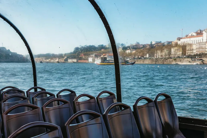 Porto Sightseeing River Cruise with Wine Tasting and Audio Guide