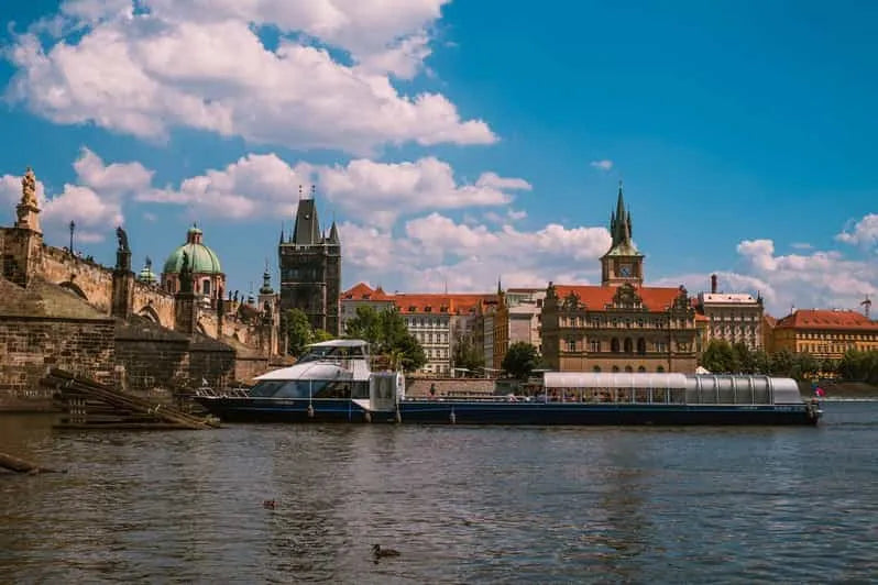 Prague Evening Eco Boat Cruise with Prosecco