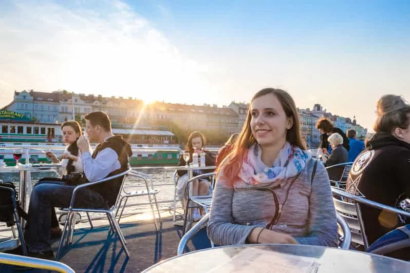 Prague River Cruise with Buffet Dinner and Audio Guide
