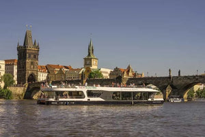 Prag Vltava Nehri Manzara Günü Turu ile Sesli Rehber