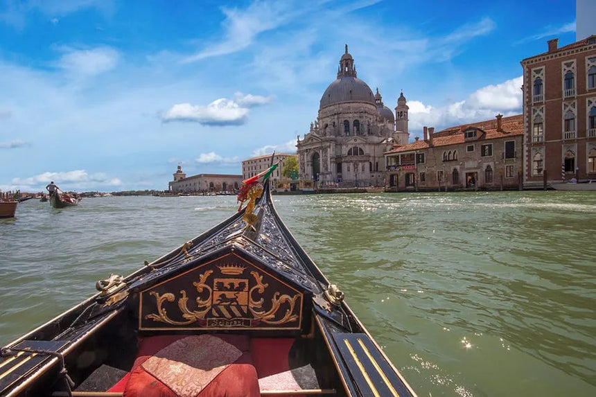 Private Venice Gondola Ride for Groups of Up to 5 People