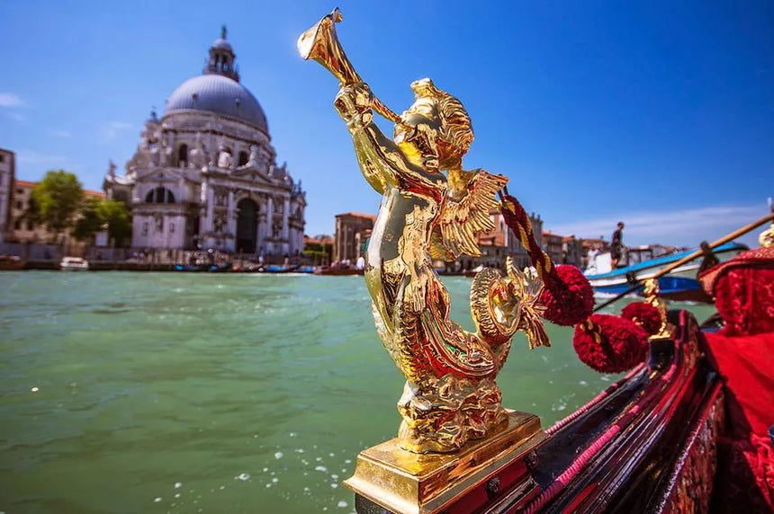 Private Venice Gondola Ride for Groups of Up to 5 People