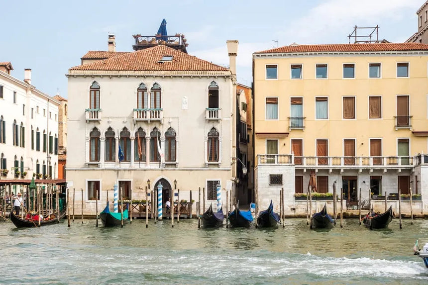 Shared Venice Gondola Ride Along the Grand Canal