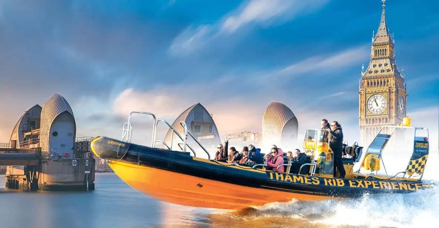 Croisière en bateau à grande vitesse sur la Tamise à Londres avec commentaires en direct (Thames Ribs)