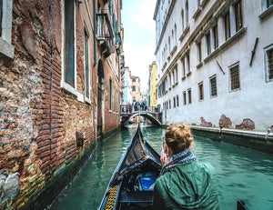 Venice Gondola Ride with Coffee at illy Caffè