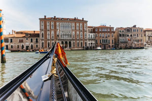 Venice Gondola Ride with In-App Commentary and Virtual Tour