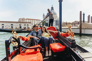 Venice Gondola Ride with In-App Commentary and Virtual Tour