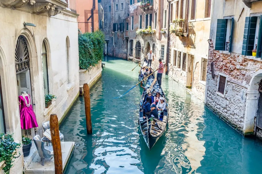 Venice Traditional Gondola Ride Featuring Grand Canal and Landmarks