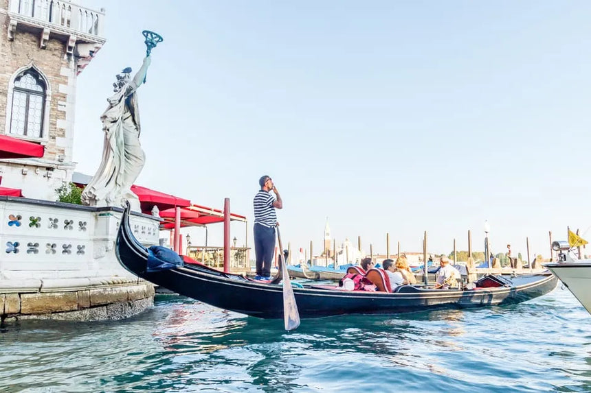 Venice Traditional Gondola Ride Featuring Grand Canal and Landmarks